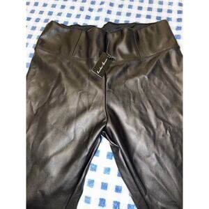Hunter And Brown Faux Leather Leggings Size Large Fleece Lined All Black